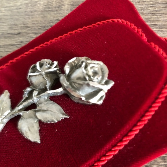Vtg Italian Pewter Rose on Velvet Tabletop Decor - Picture 8 of 12